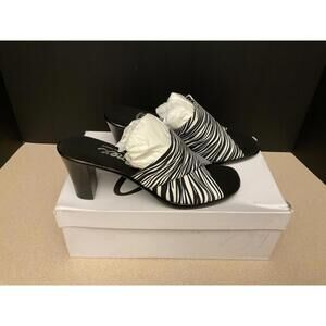 New! Womens ONEX Crista Zebra Elastic Slide Wedge Sandals. Size 9M. Nice Sandals
